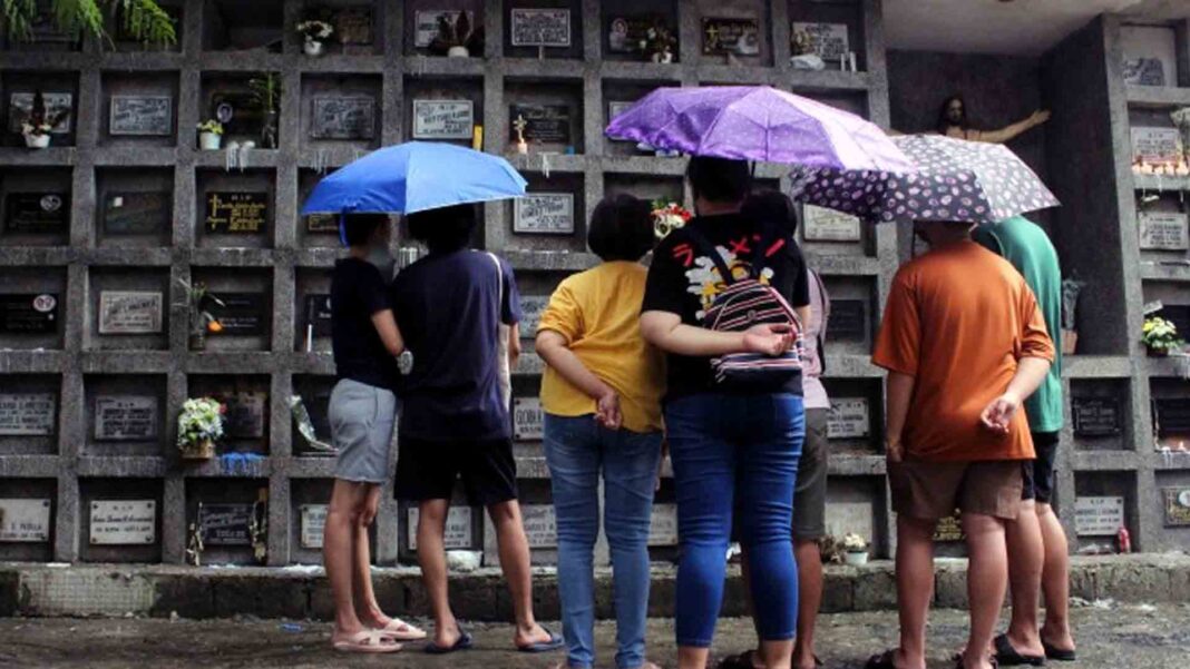 20221102 PAGEONE - Cemetery