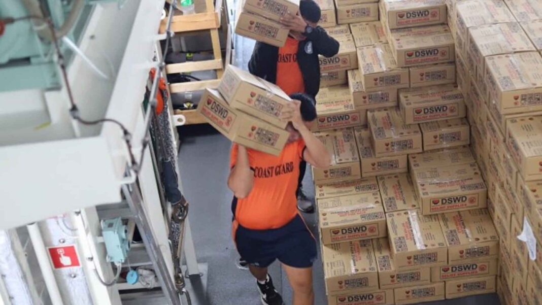 20221102 PAGEONE - DSWD relief packs