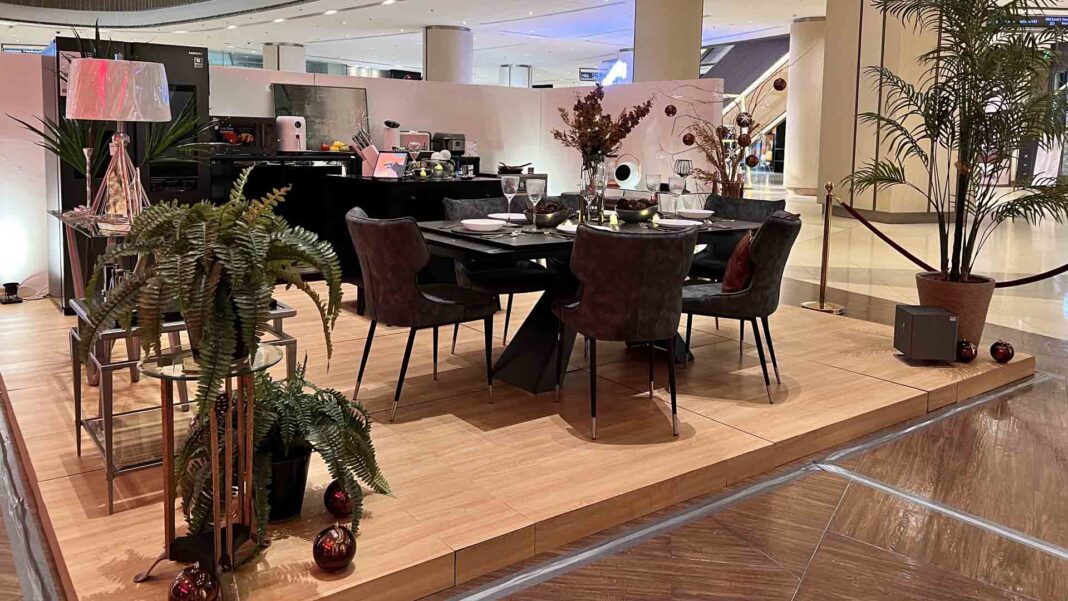 20221102 PAGEONE - The Transcendent Living - Dining and Kitchen by Benilde Interior Design Students