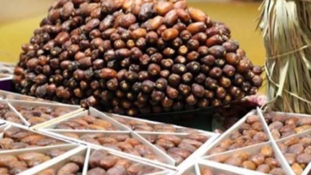 20221103 PAGEONE - Dates