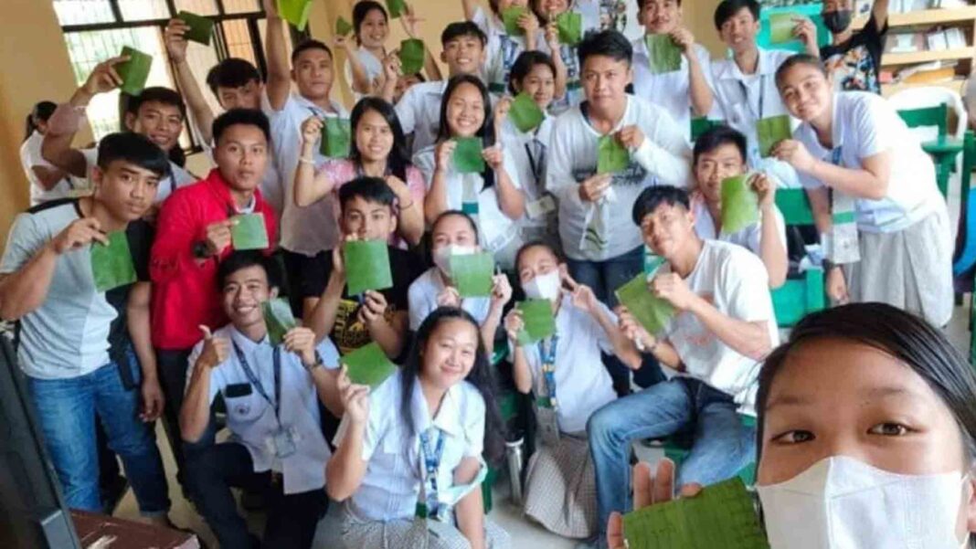 20221110 PAGEONE - Banana leaves