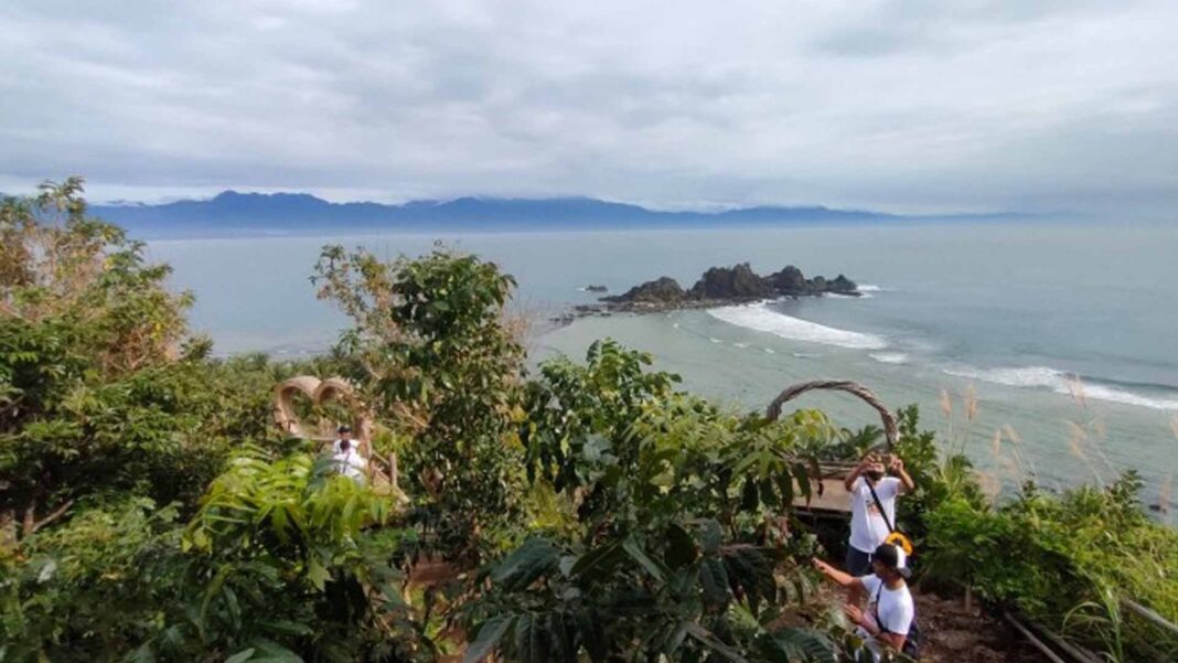 20221117 PAGEONE - Beach