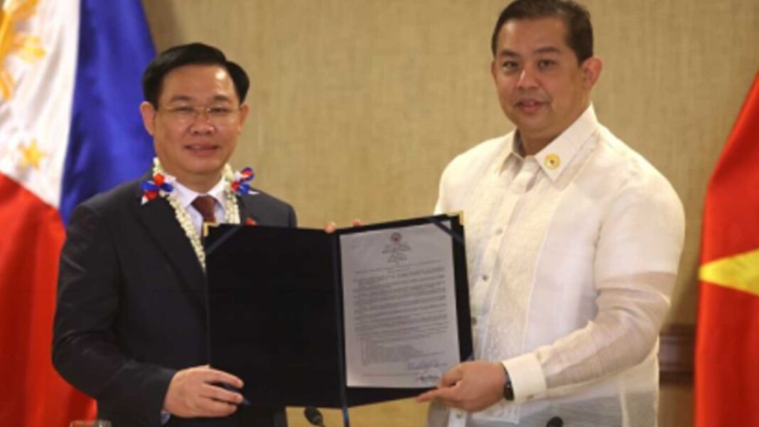 20221123 PAGEONE - Martin G Romualdez and Vuong Dinh Hue