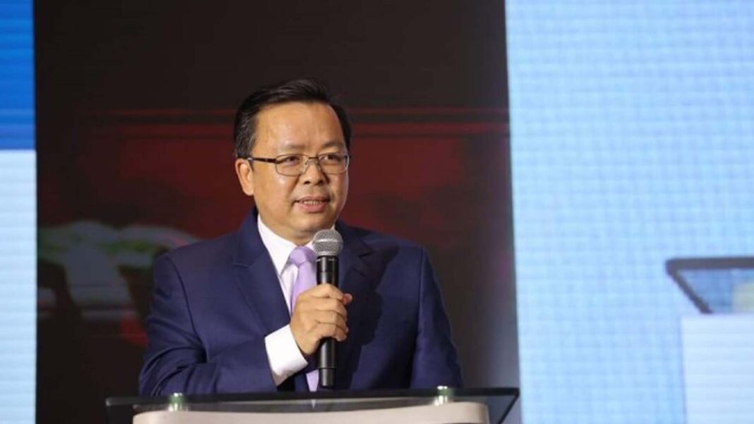 20221130 PAGEONE - Huang Xilian