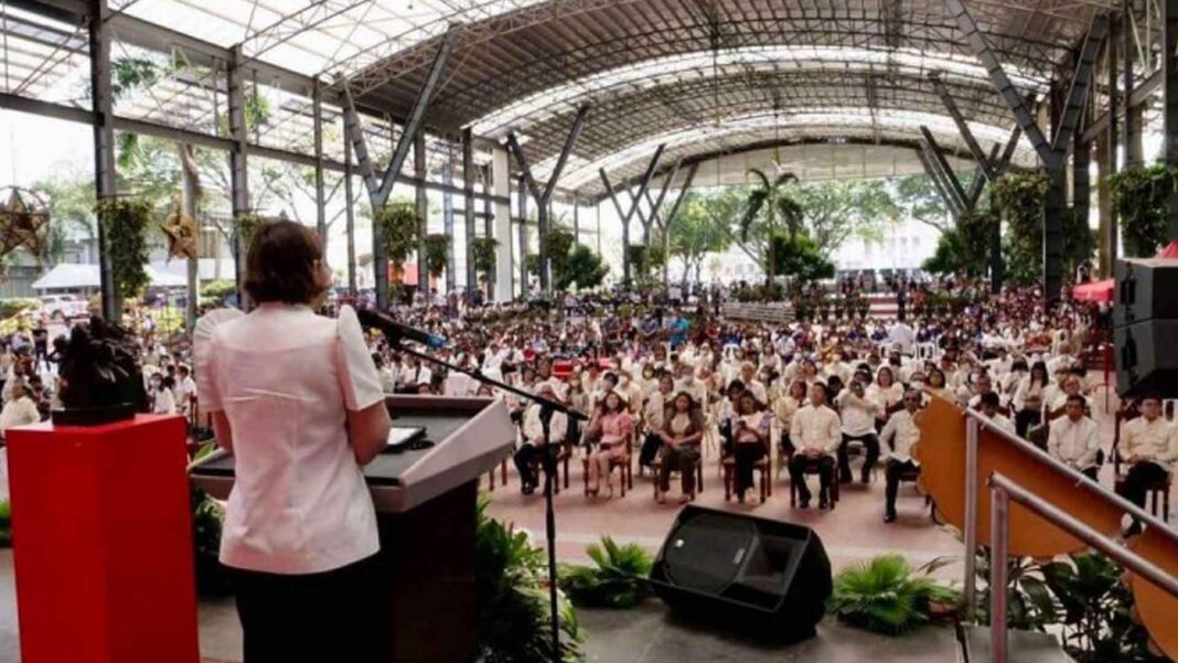 20221208 PAGEONE - Sara Duterte