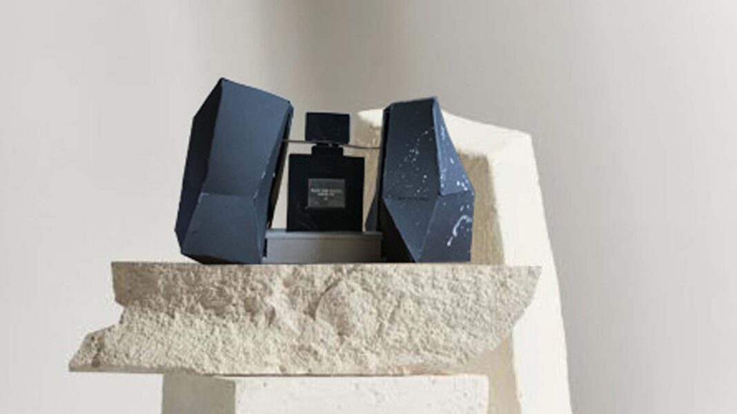 20221211 PAGEONE - Lunar Regolith