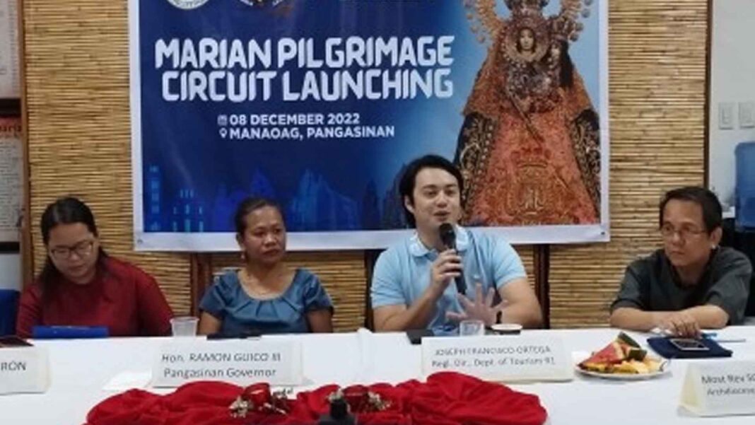 20221212 PAGEONE - Joseph Francisco Ortega_second from right