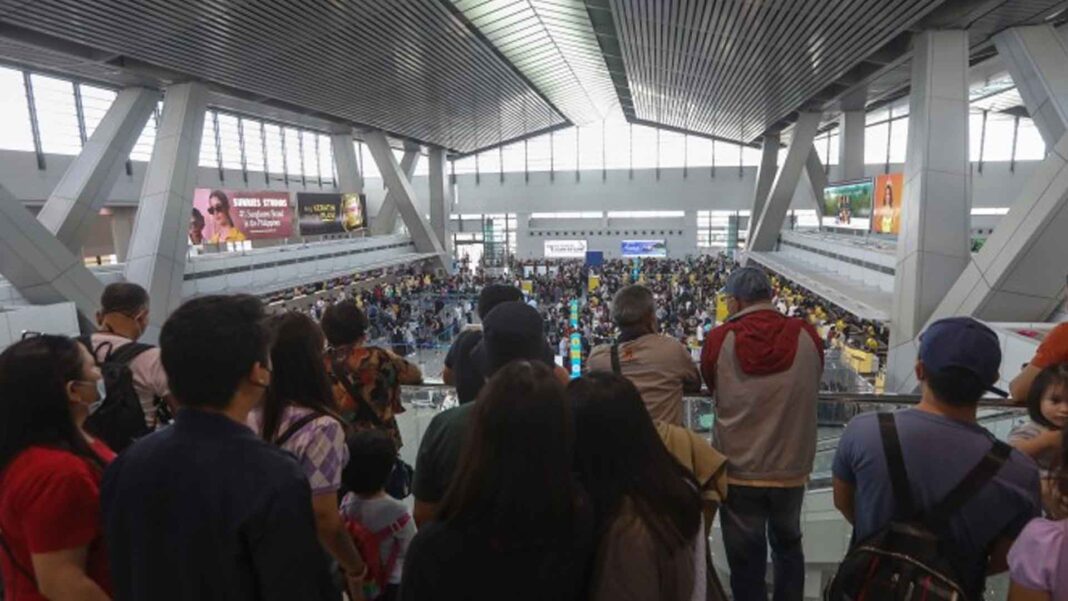 20230124 PAGEONE - Airport