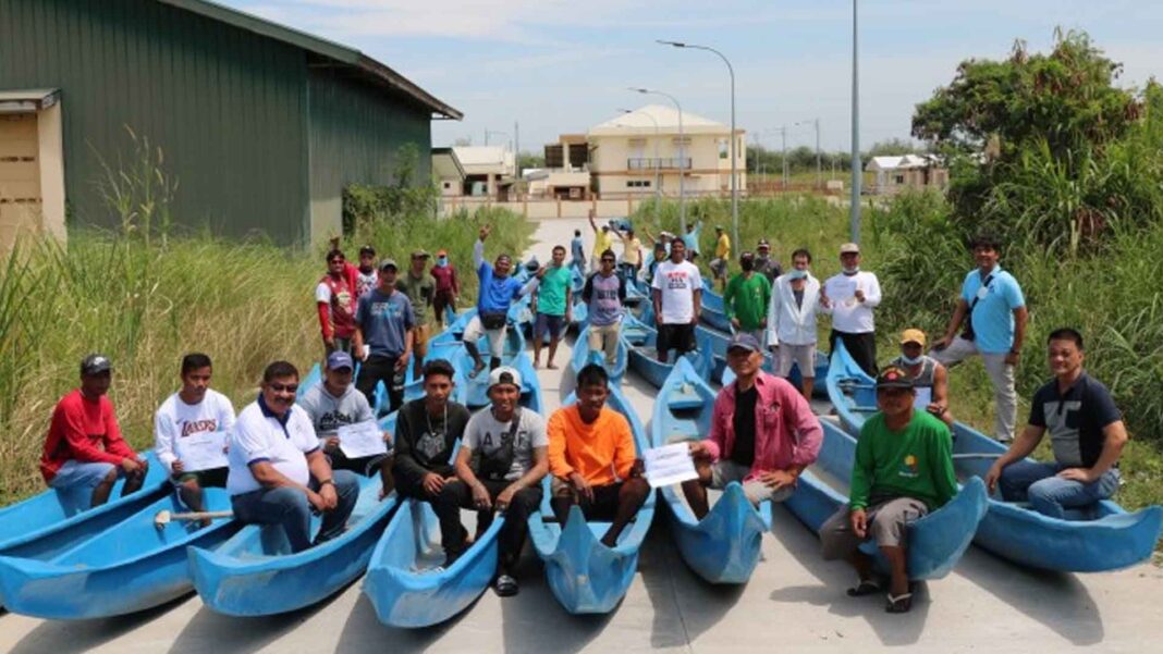 20230301 PAGEONE - Plastic boats