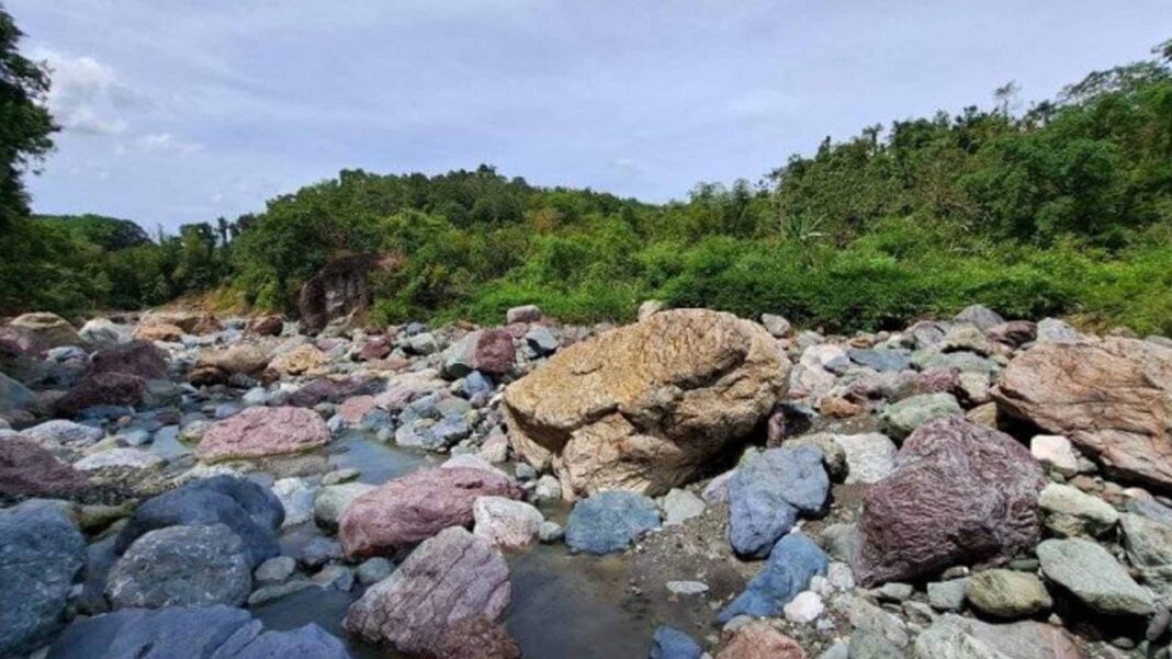 20230312 PAGEONE - Mau-it River