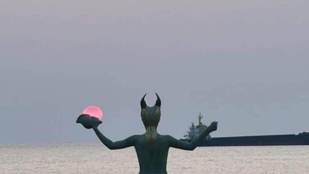 20230403 PAGEONE - Sculpture