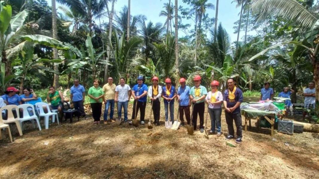 20230720 PAGEONE - Coco farmers