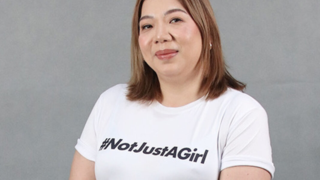 20231103 PAGEONE - Kim Castillo