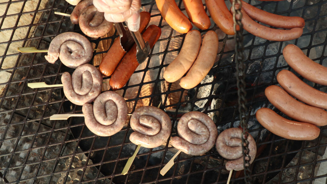 20240116 PAGEONE - BBQ Pool Party