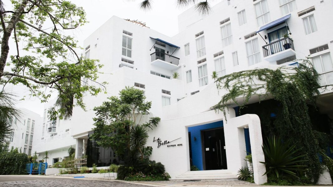 PAGEONE Santorini-Like Resort 3