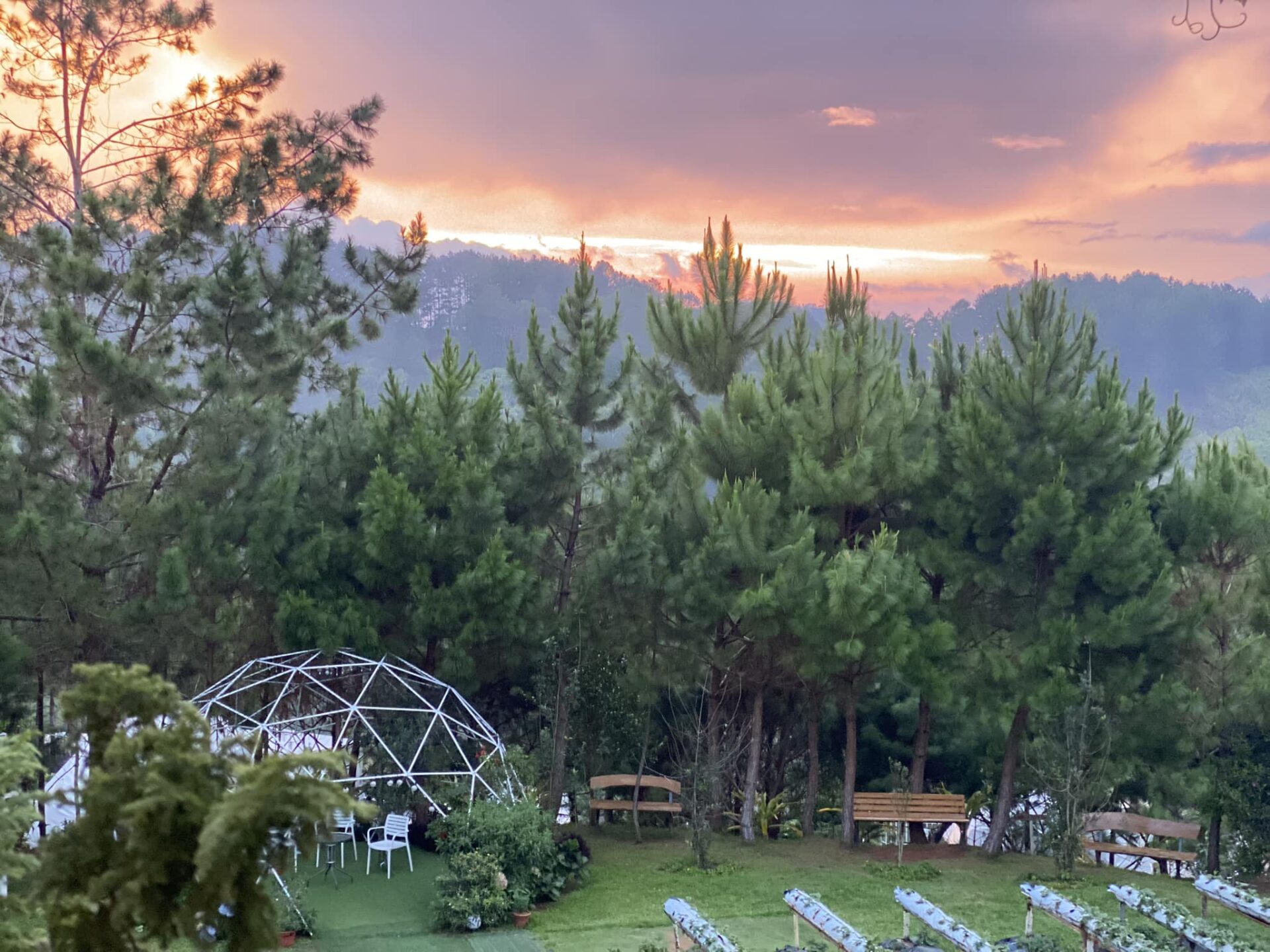 Photo inspiration: Visual Reference: Luxury In Nature 10 Glamping Spots To Try In The