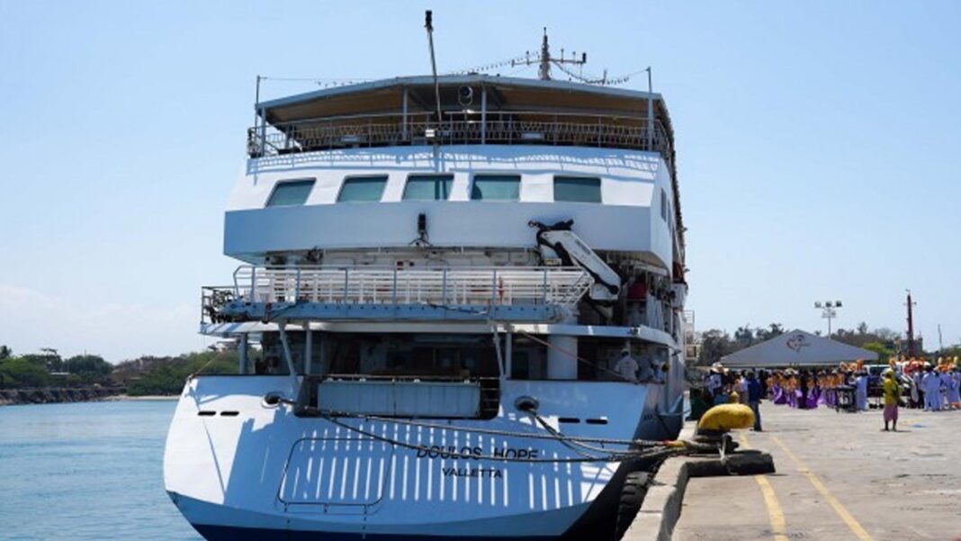 20240307 PAGEONE - MV Doulos Hope