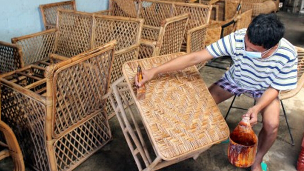 20240313 PAGEONE - Locally-made furniture