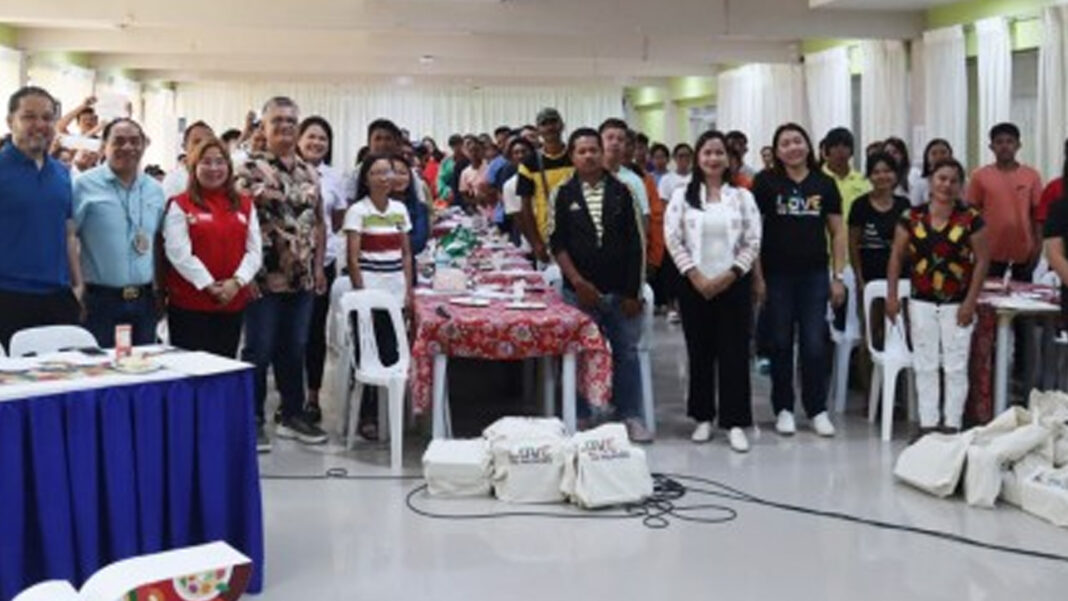 20240527 PAGEONE - Tourism workers