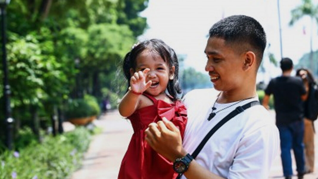 20240618 PAGEONE - Father and daughter