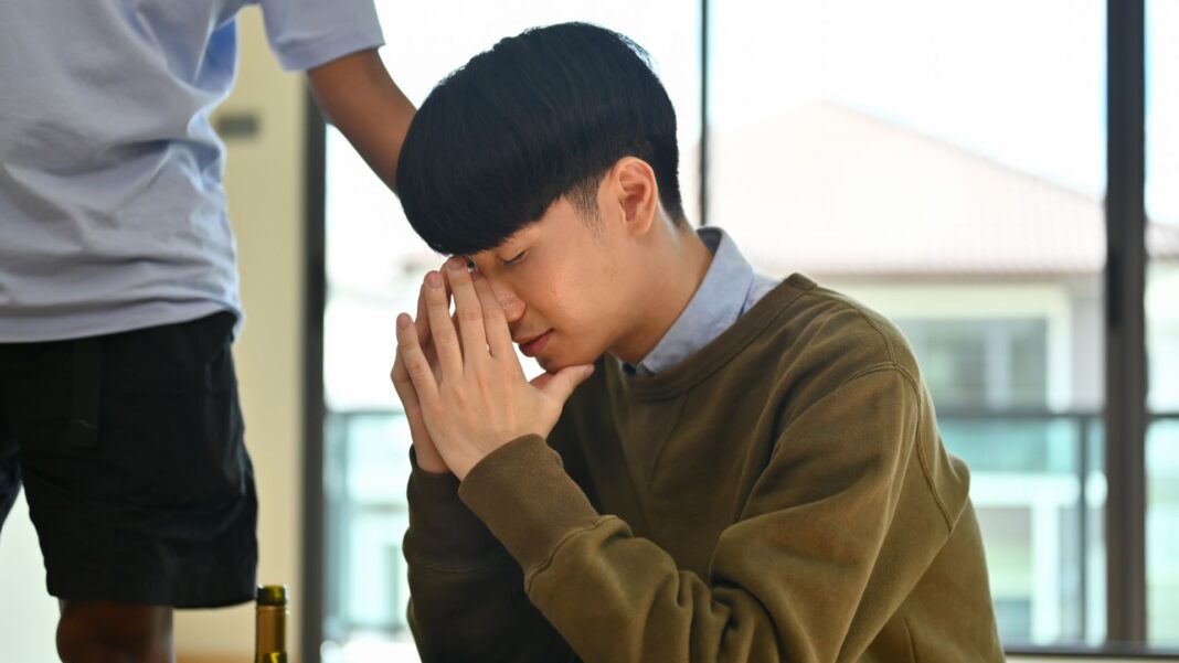 20240709 PAGEONE - STRUGGLING FRIEND FI 1