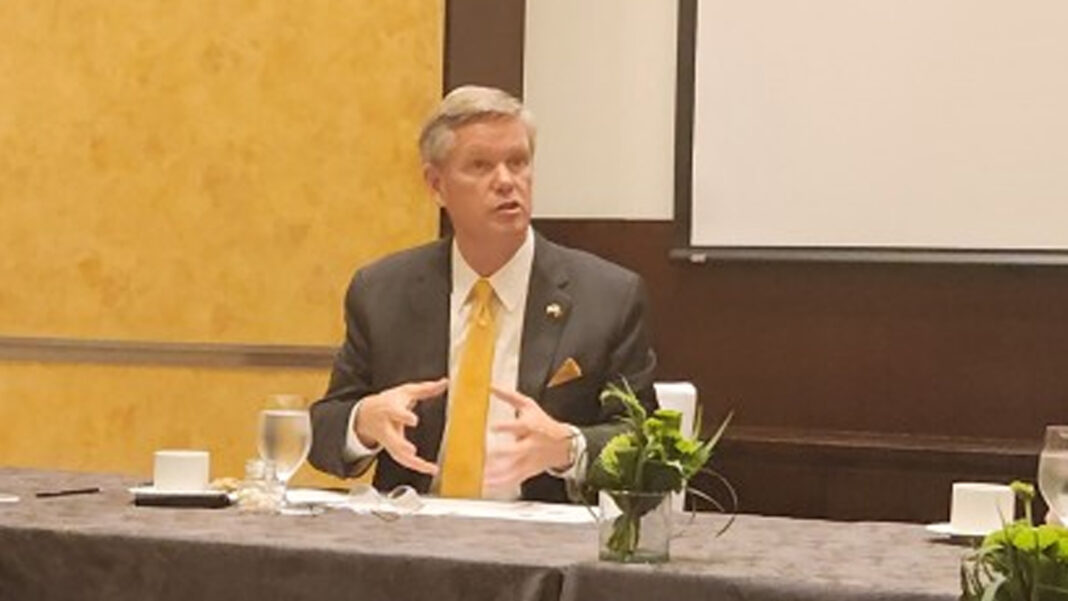 20240718 PAGEONE - Christopher Hanson