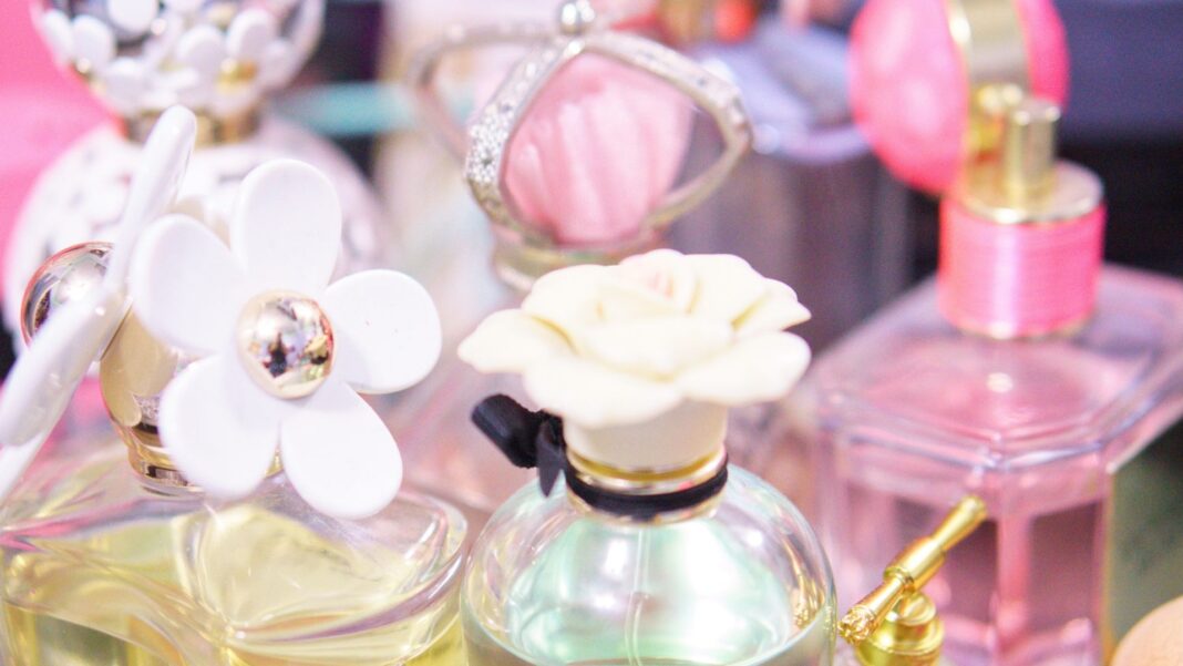 20242907 PAGEONE - NATURAL PERFUME FI1