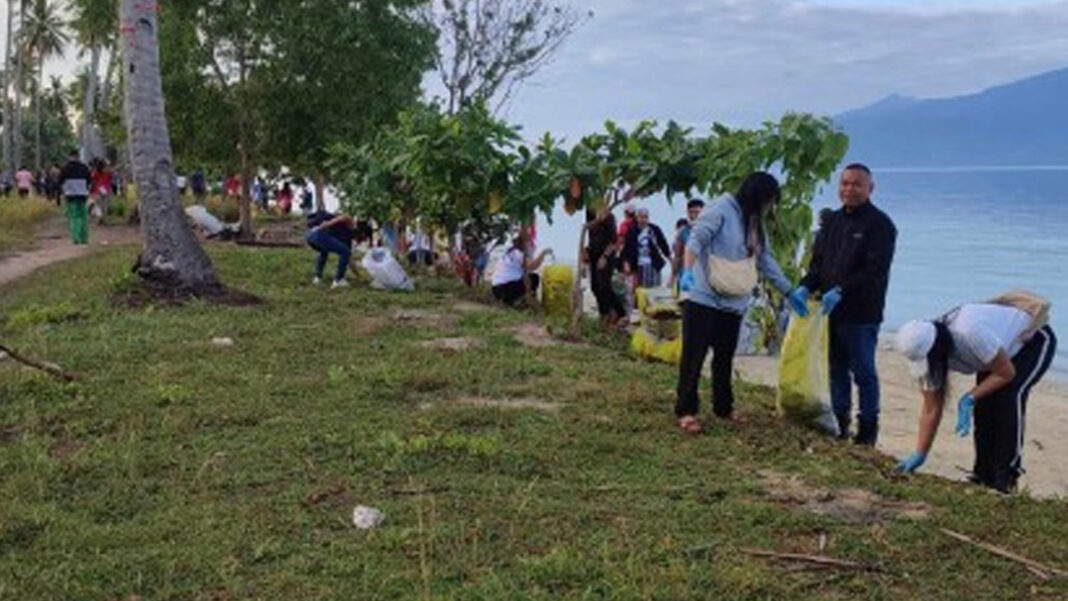 20240922 PAGEONE - Coastal cleanup