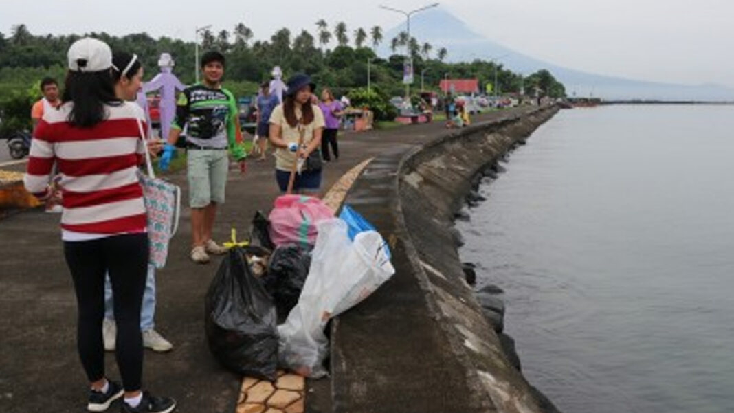 20240923 PAGEONE - Coastal cleanup