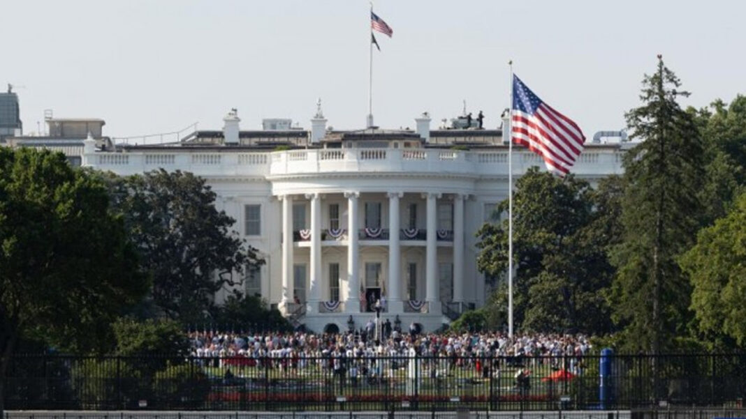 20250707 PAGEONE - White House