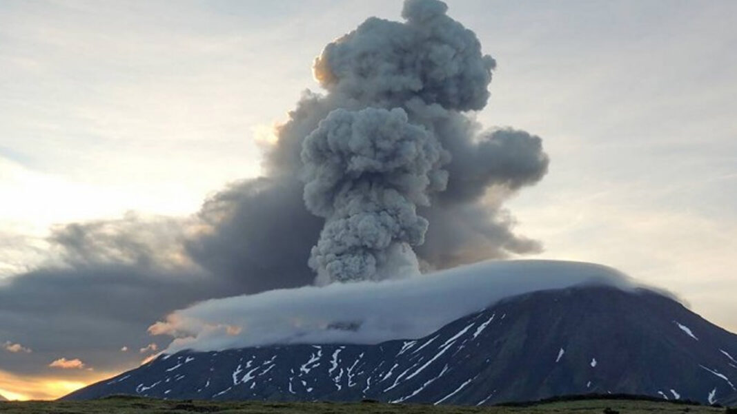 20250807 PAGEONE - Volcano