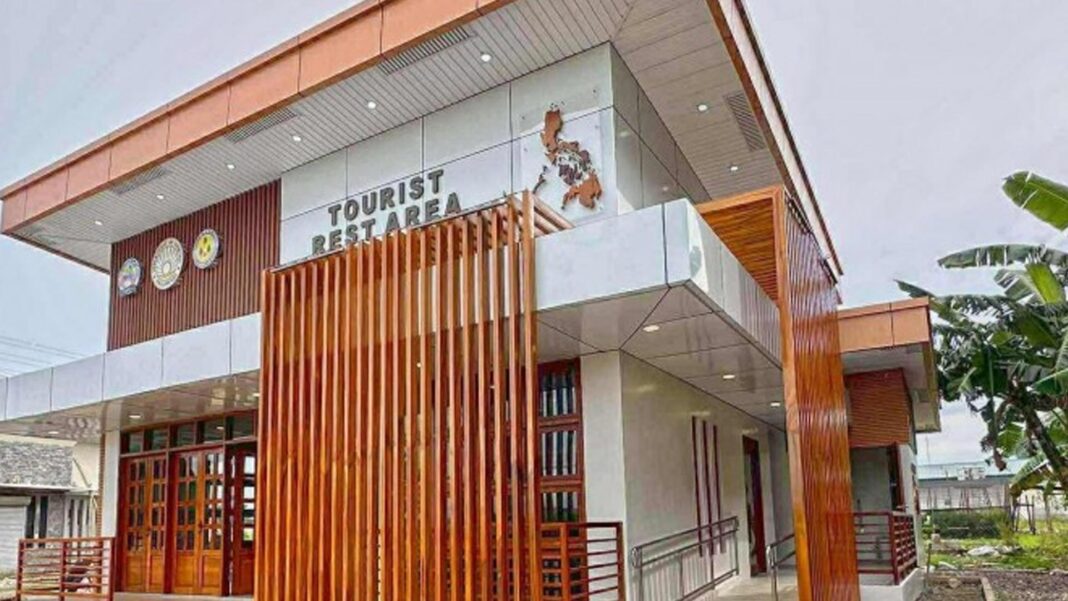 20250819 PAGEONE - Tourist rest area