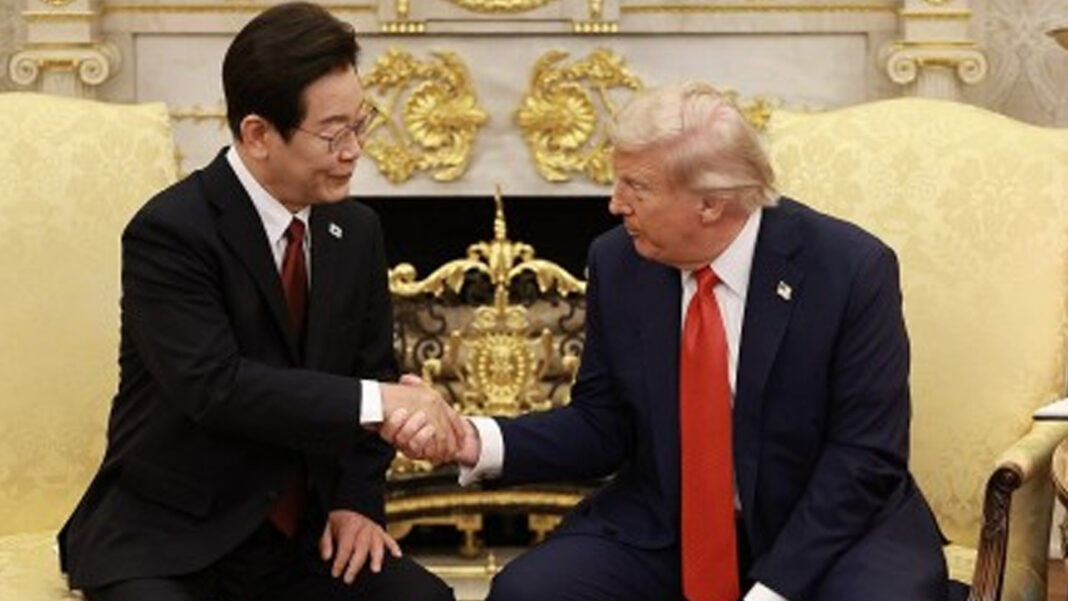 20251029 PAGEONE - Lee Jae Myung and Donald Trump